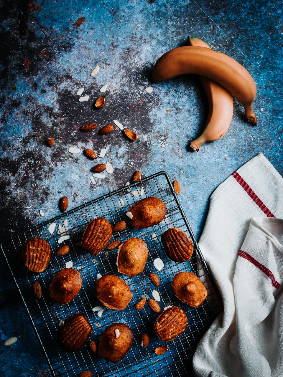 Madeleines vegan banane & amandes